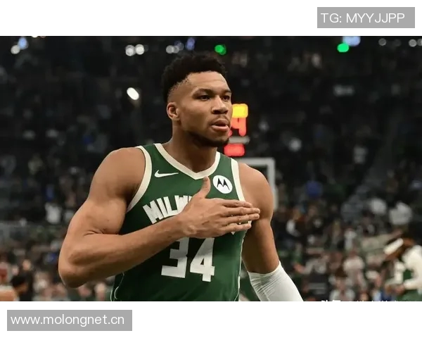 雄鹿天塌了!两届mvp受伤,自宣缺阵4-6周,主场球迷狂嘘 雄鹿天塌了!两届mvp受伤,自宣缺阵4-6周,主场球迷狂嘘