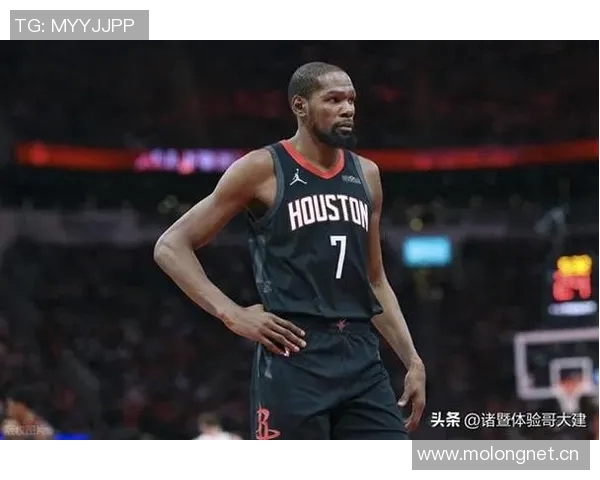 比尔·西蒙斯力挺:火箭队杜兰特“小号”事件确属实,我敢拿生命保证 比尔·西蒙斯力挺:火箭队杜兰特“小号”事件确属实,我敢拿生命保证